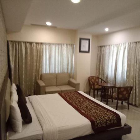 The Contour Hotel 古瓦哈提 外观 照片